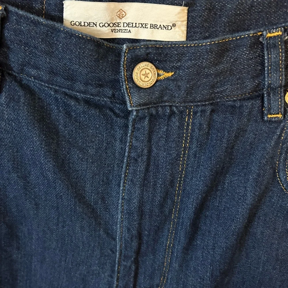 Golden Goose Women's Kim Oversized High Waisted Jeans - Picture 5 of 10